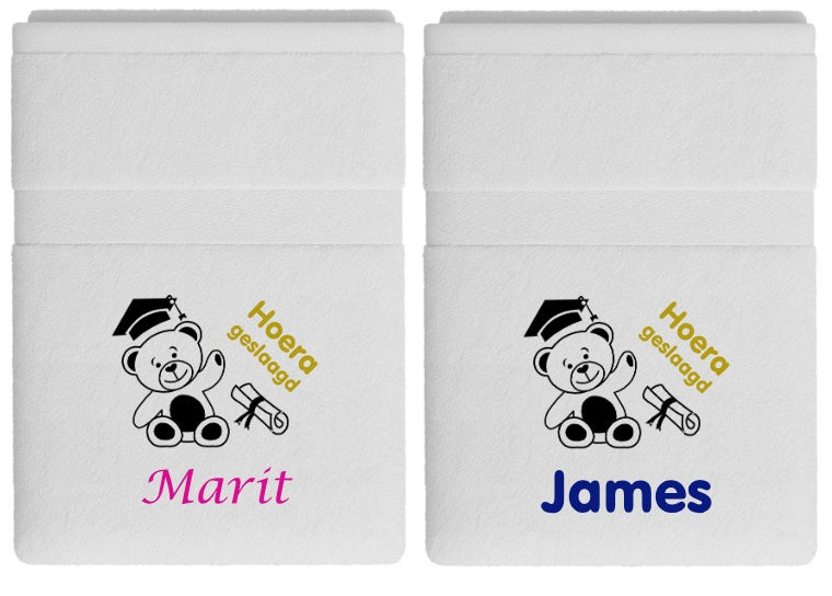 Handdoek met Afstudeerbeer met naam