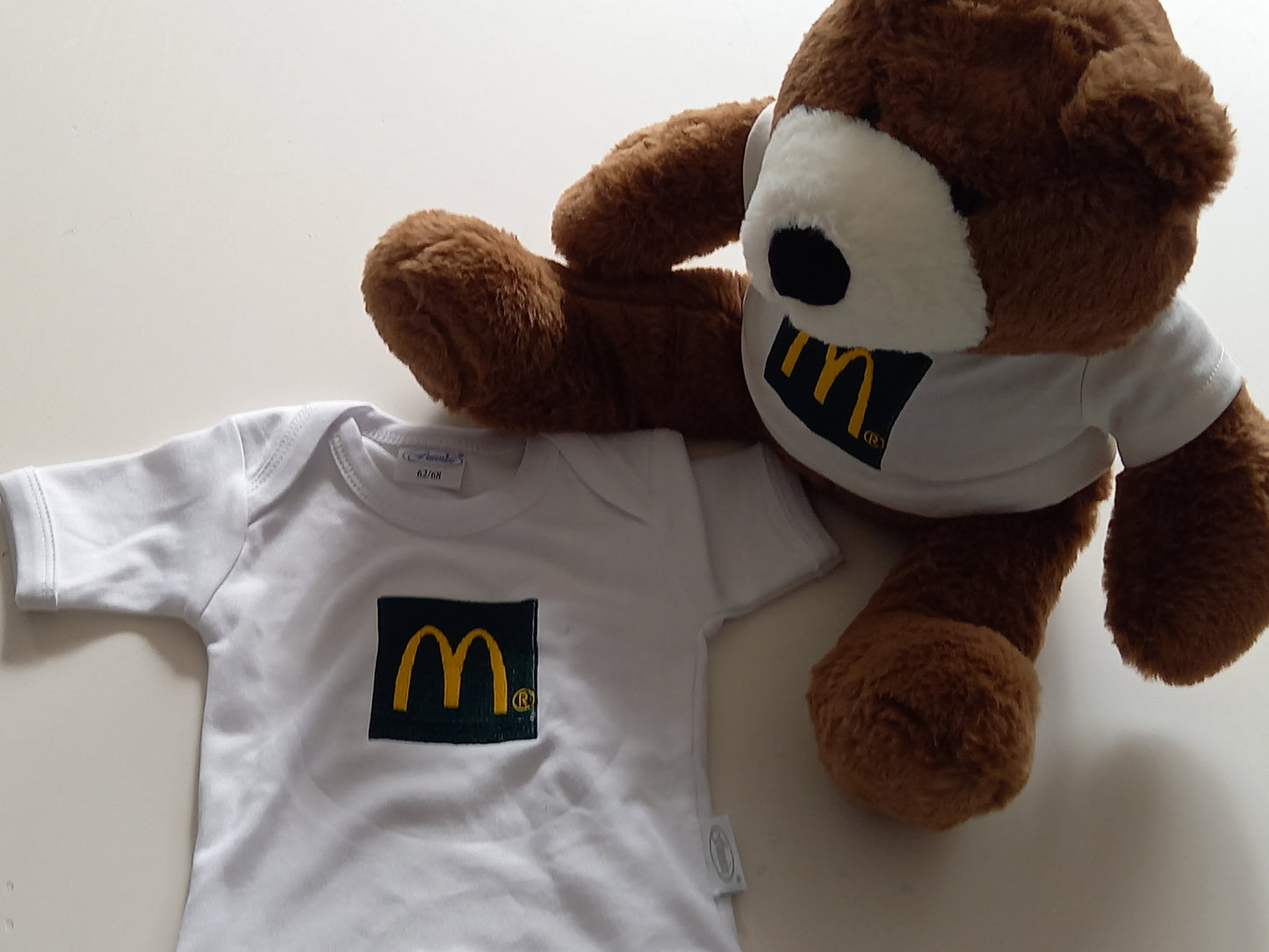 Knuffelbeer met Logo