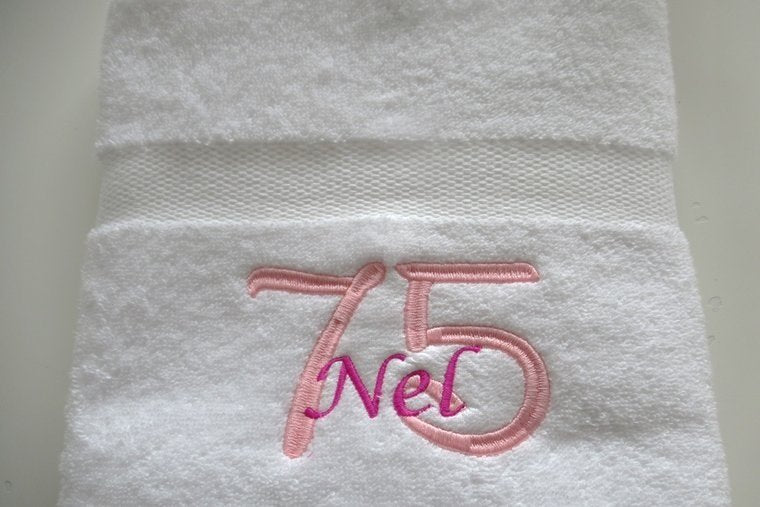 75 jaar cadeau met naam en leeftijd