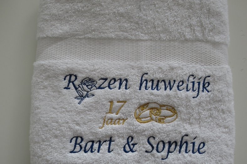 Individualiteit Pikken Manier Rozen huwelijk cadeau | 17 jaar getrouwd huwelijkscadeau - Borduur Kado