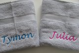 grijze handdoeken met naam