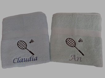 witte handdoek met afbeelding badminton