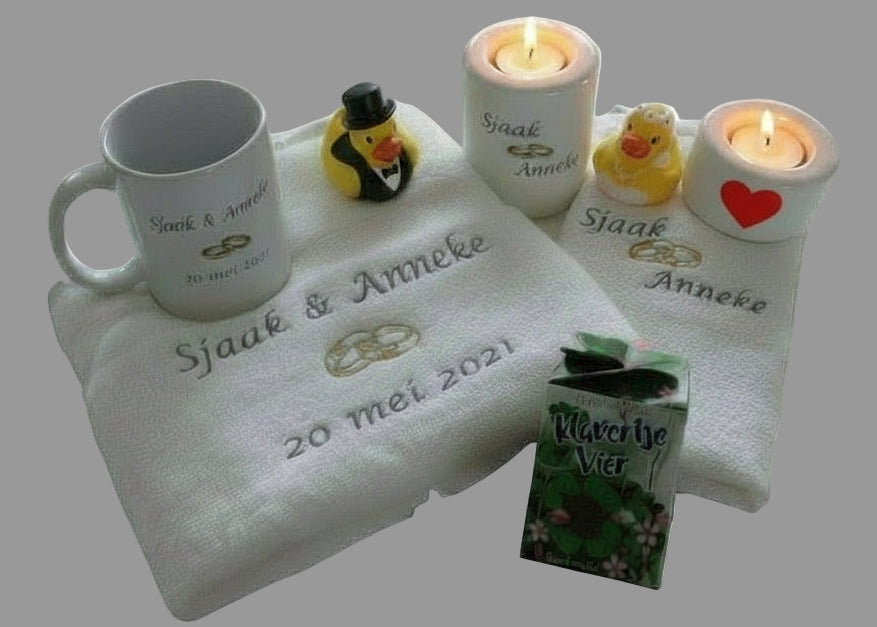Huwelijkscadeau met namen voor Bruiloft en Trouwfeesten