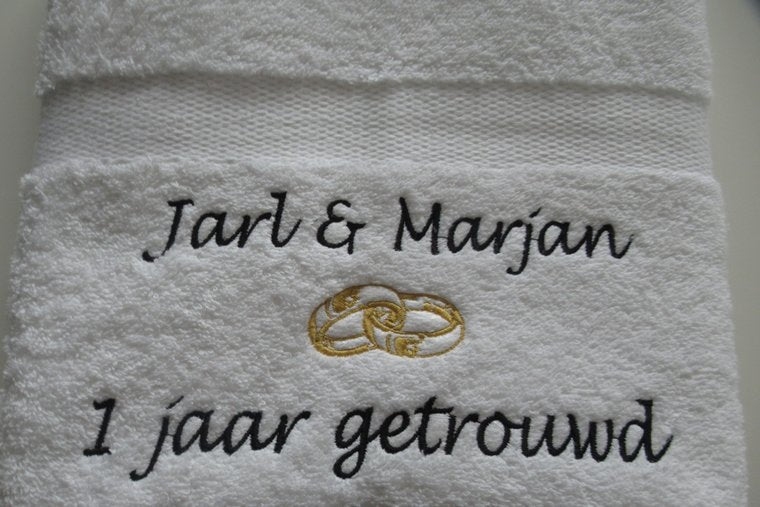1 jaar getrouwd cadeau met namen