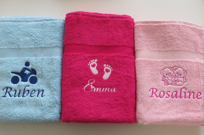 Badlaken met naam en afbeelding