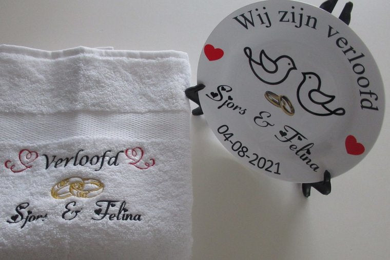 Verloofd Cadeau met Namen