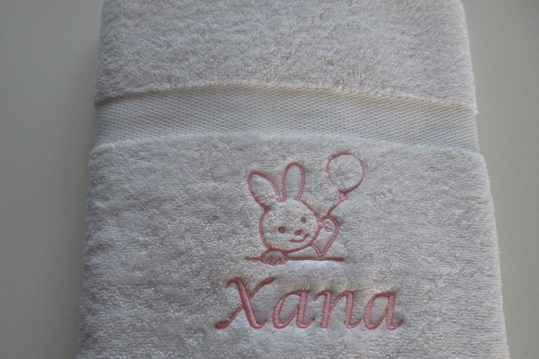 Badlaken met naam en afbeelding