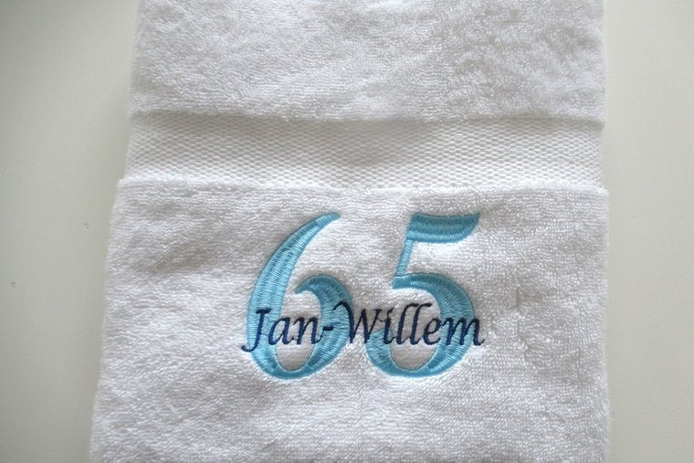 65 jaar cadeau met naam en leeftijd