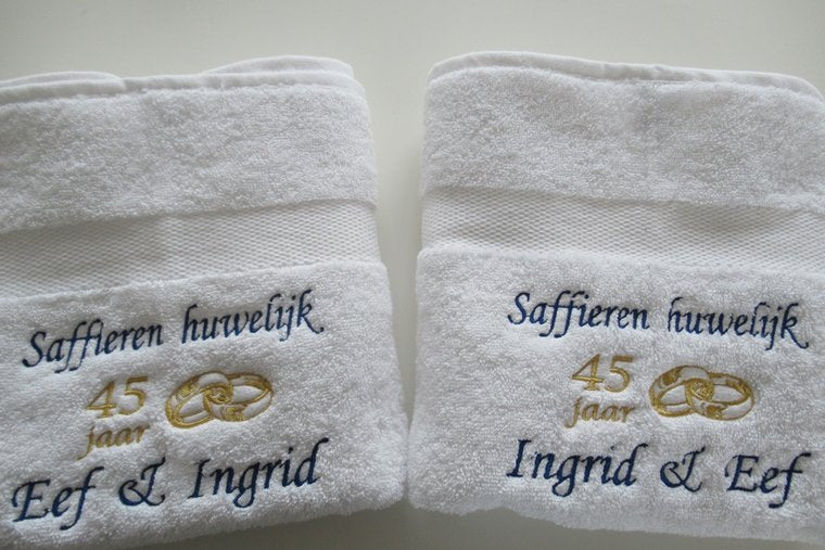 Saffieren huwelijk cadeau | 45 jaar getrouwd