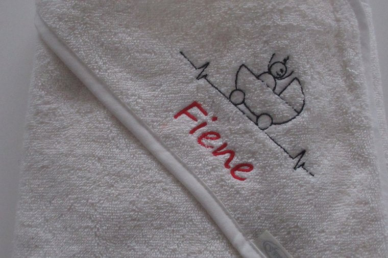 Badcape met eigen afbeelding of geboortekaartje