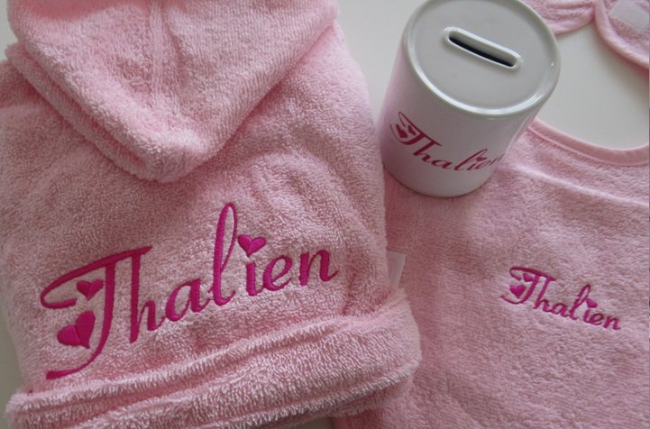 Badjas geborduurd, Vandaag besteld =  snel ontvangen!