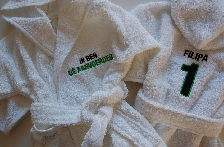 Badjas met naam en logo