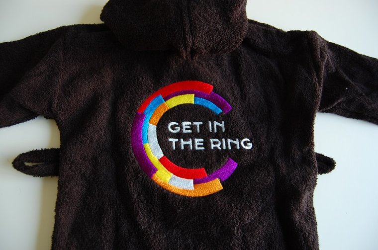 Badjas met naam en logo