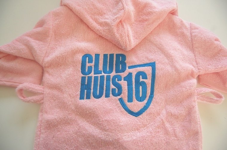 Badjas met naam en logo