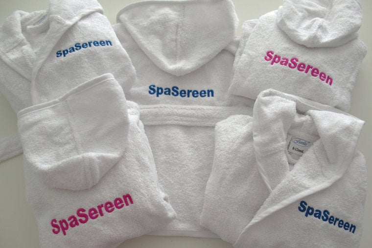 Badjas met naam en logo