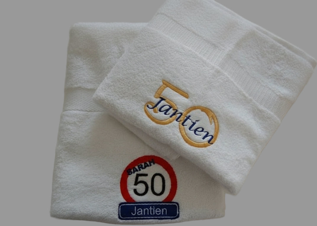 Sarah 50 jaar handdoek met naam