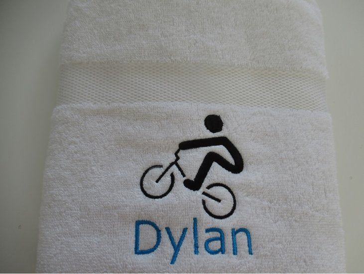 Sport handdoek cadeau met naam in BMX icoon