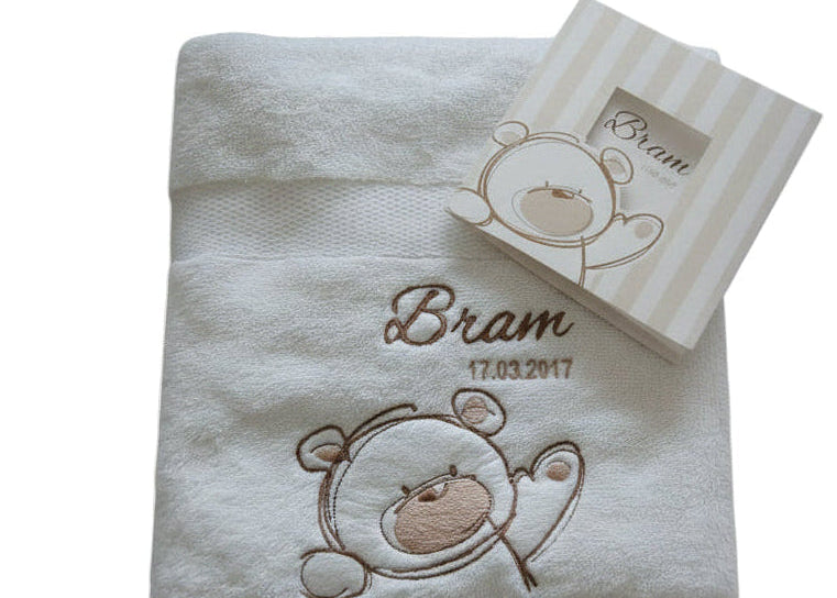 Handdoek met eigen afbeelding of geboortekaartje