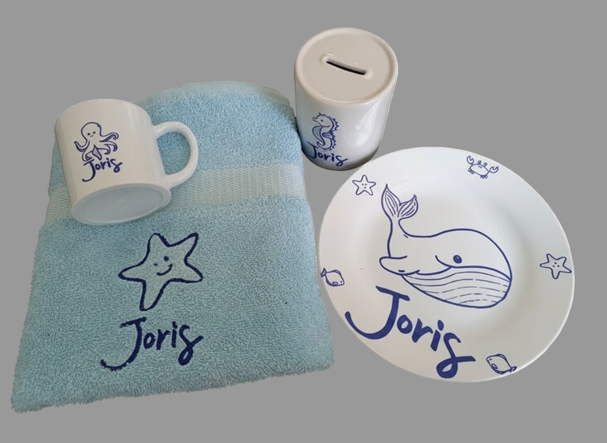 Kinderdrinkmok met geboortekaartje