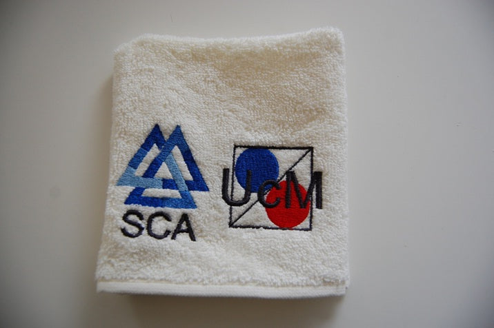 Spuugdoekje met logo