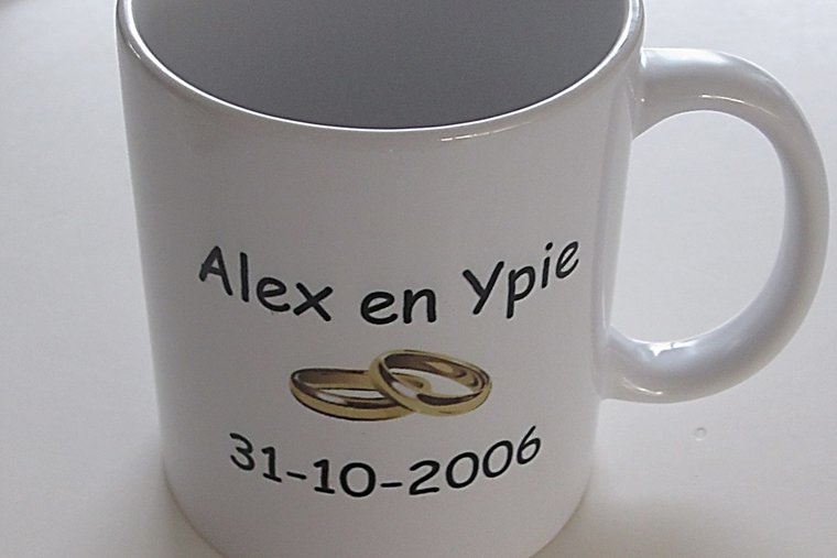 Koffiemok met Namen en trouwdatum